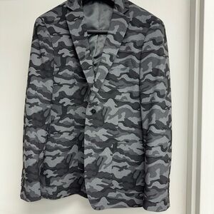 Elegant Black Blazer with Red Accents